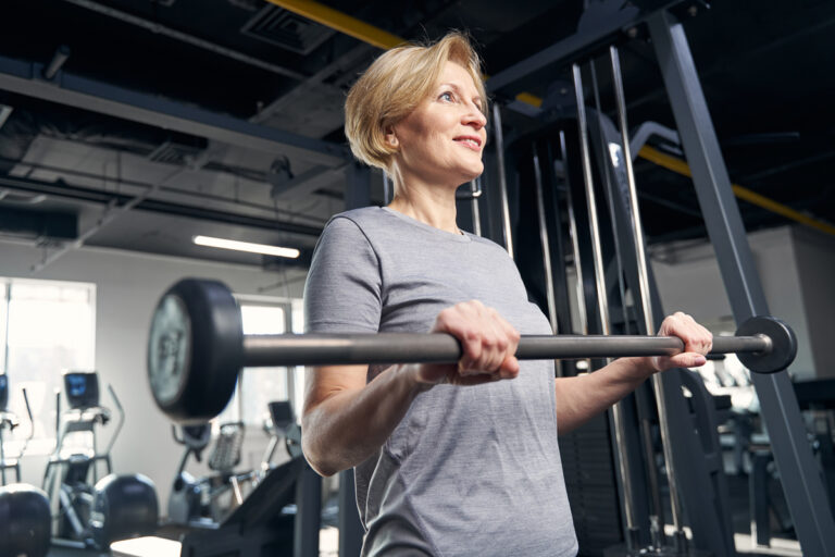 Barbell training for women to build stronger bones